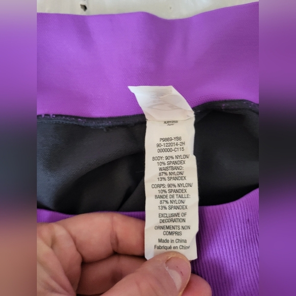 Champion Gray and Purple Capris  Leggings, Size XL (32) - Picture 3 of 6